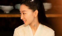 周冬雨演的电视剧,电视剧爱在星空下情感漩涡